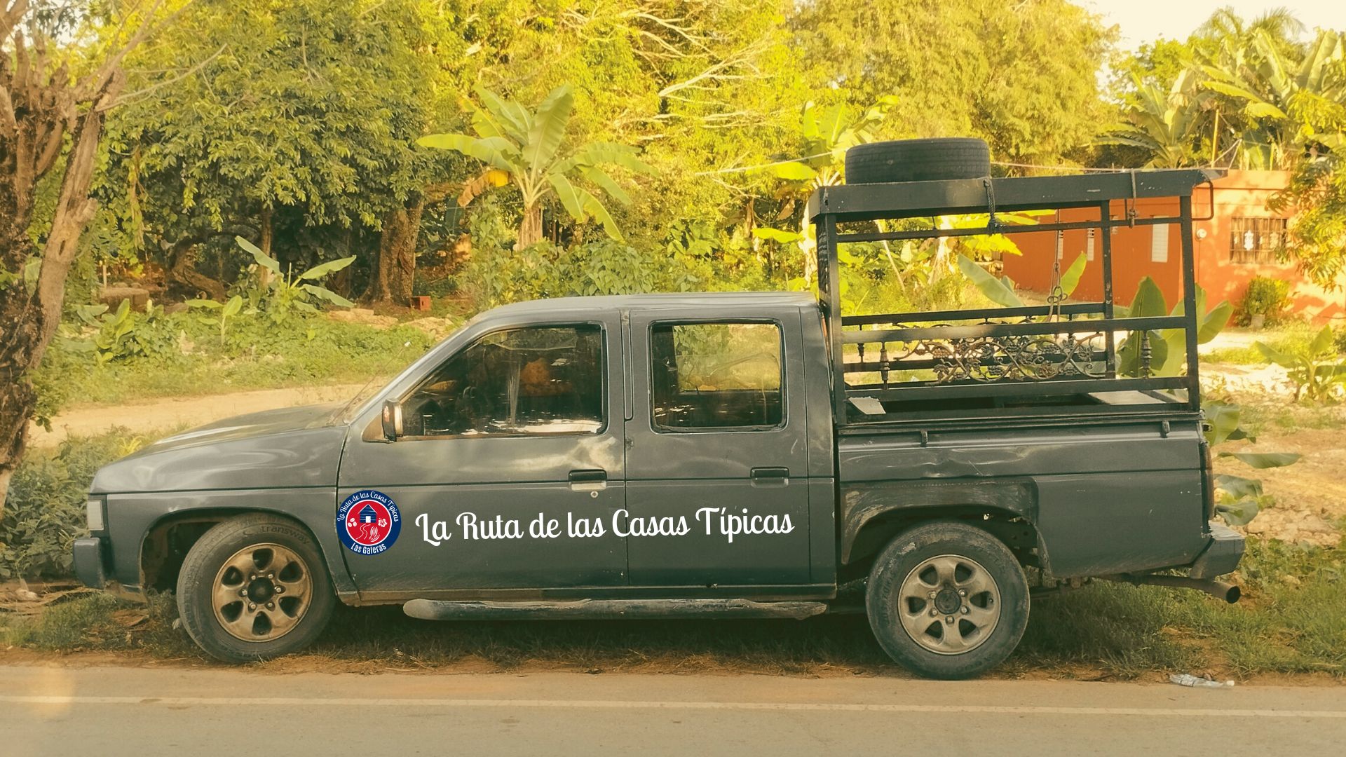 guagua de excursion ruta de las casas tipicas las galeras samana